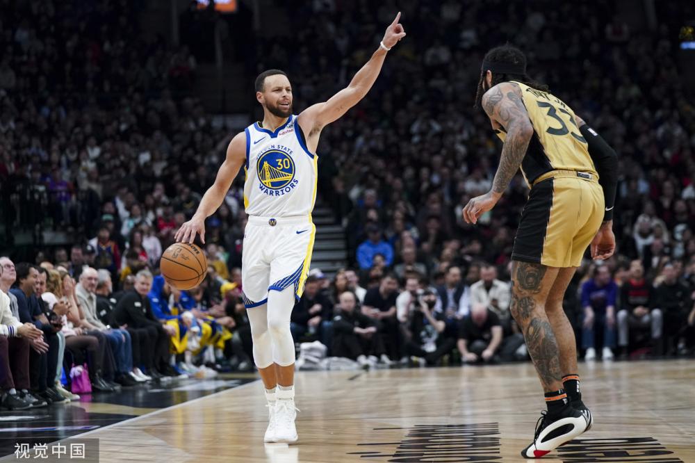 与世界的沟 与世界的沟